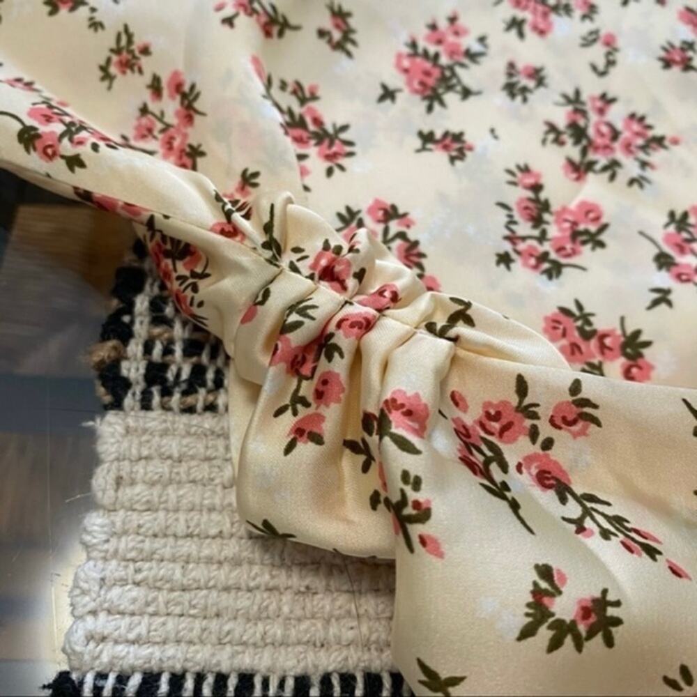 Zara Beige Cream Floral Satin Long Sleeve Button Down Shirt Blouse Size XS - Picture 6 of 16